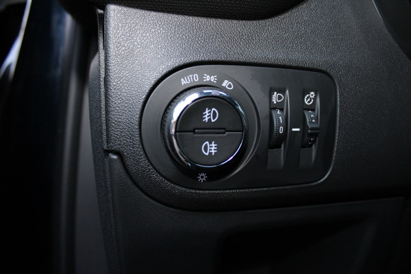 Opel Crossland X 1.2 Turbo Innovation | Cruise control | Navigatie | Trekhaak | Dealer onderhouden