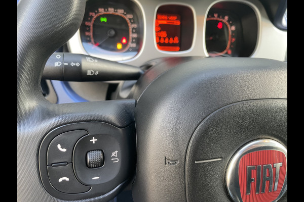 Fiat Panda 0.9 TwinAir Turbo 80 PK Airco - Parkeersensoren achter -  5 zitplaatsen - Radio/Cd speler - Elektrische ramen voor - Centrale vergrendeling - Start/stop systeem