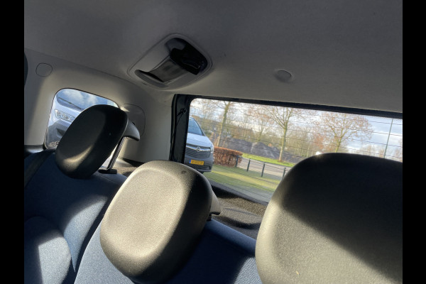 Fiat Panda 0.9 TwinAir Turbo 80 PK Airco - Parkeersensoren achter -  5 zitplaatsen - Radio/Cd speler - Elektrische ramen voor - Centrale vergrendeling - Start/stop systeem