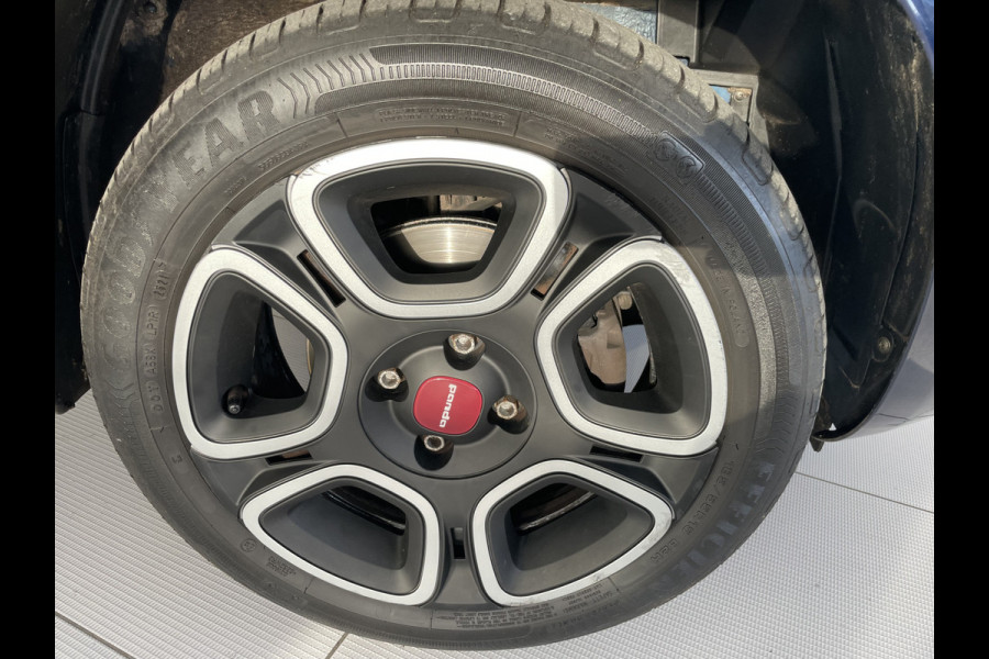 Fiat Panda 0.9 TwinAir Turbo 80 PK Airco - Parkeersensoren achter -  5 zitplaatsen - Radio/Cd speler - Elektrische ramen voor - Centrale vergrendeling - Start/stop systeem