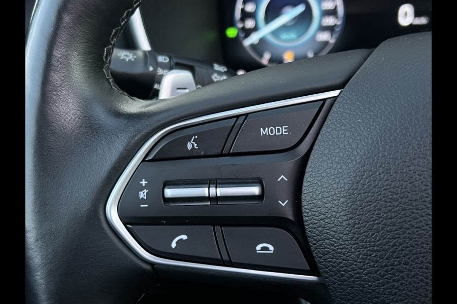 Hyundai Santa Fe 1.6 T-GDI PHEV Premium Plus Sky | Trekhaak | Leder | Pano | Krell Audio