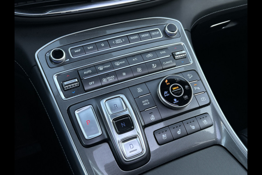 Hyundai Santa Fe 1.6 T-GDI PHEV Premium Plus Sky | Trekhaak | Leder | Pano | Krell Audio