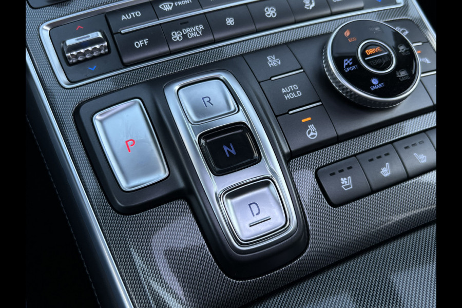 Hyundai Santa Fe 1.6 T-GDI PHEV Premium Plus Sky | Trekhaak | Leder | Pano | Krell Audio