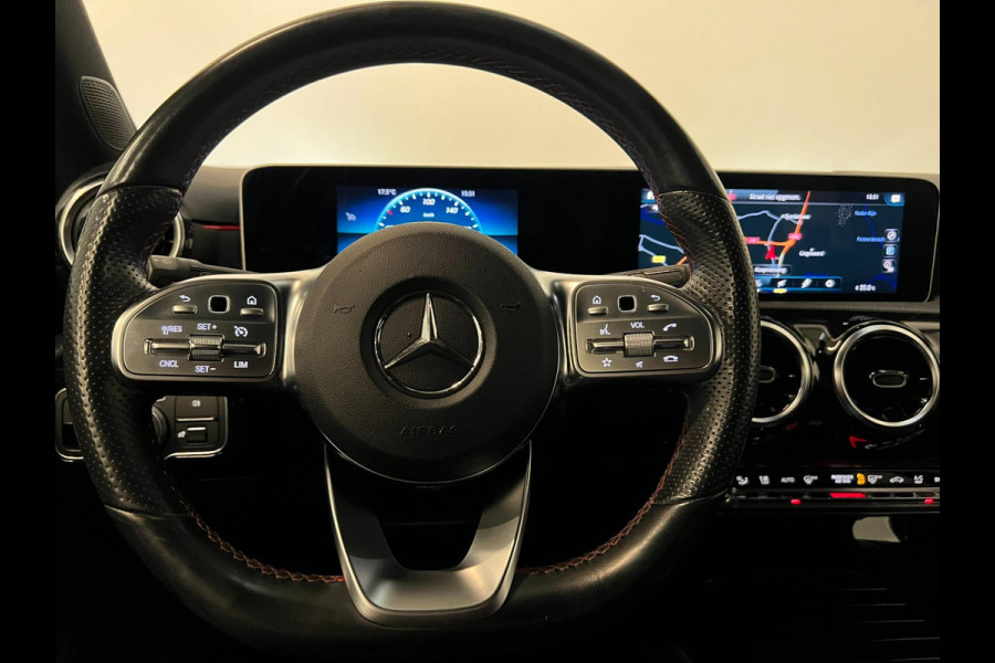 Mercedes-Benz A-Klasse 180d / AMG / Trekhaak / Stoelverwarming