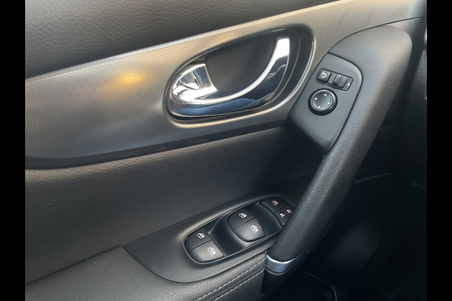 Nissan QASHQAI 1.3 DIG-T Tekna | Pano-Dak | Trekhaak | Carplay | Bose | Navi | Camera | Climate