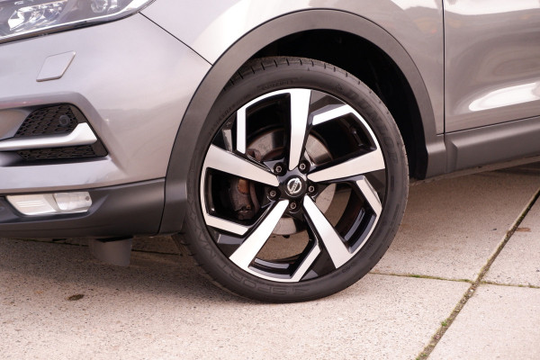 Nissan QASHQAI 1.3 DIG-T Tekna | Pano-Dak | Trekhaak | Carplay | Bose | Navi | Camera | Climate