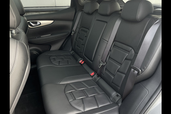 Nissan QASHQAI 1.3 DIG-T Tekna | Pano-Dak | Trekhaak | Carplay | Bose | Navi | Camera | Climate