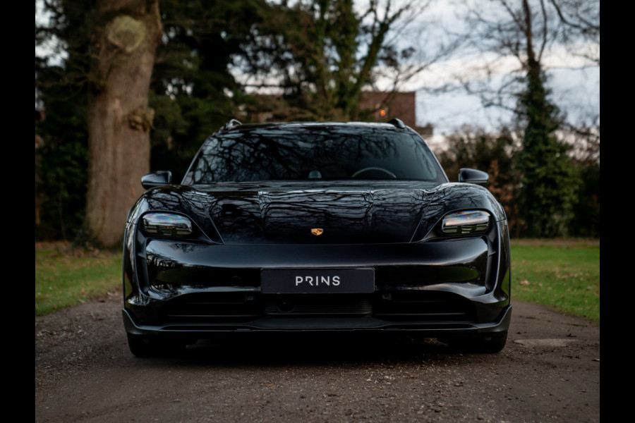 Porsche Taycan Cross Turismo 4 93 kWh | Porsche Approved 11/2026 | Pano-dak | Luchtvering | Adapt. Sportstoelen | PLDS+ | Adapt. cruise | GT Sportstuur