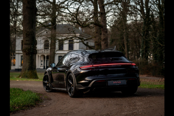 Porsche Taycan Cross Turismo 4 93 kWh | Porsche Approved 11/2026 | Pano-dak | Luchtvering | Adapt. Sportstoelen | PLDS+ | Adapt. cruise | GT Sportstuur