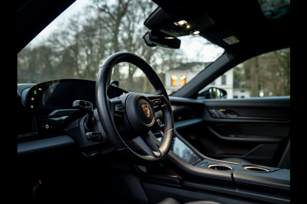 Porsche Taycan Cross Turismo 4 93 kWh | Porsche Approved 11/2026 | Pano-dak | Luchtvering | Adapt. Sportstoelen | PLDS+ | Adapt. cruise | GT Sportstuur