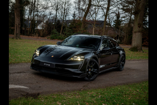 Porsche Taycan Cross Turismo 4 93 kWh | Porsche Approved 11/2026 | Pano-dak | Luchtvering | Adapt. Sportstoelen | PLDS+ | Adapt. cruise | GT Sportstuur