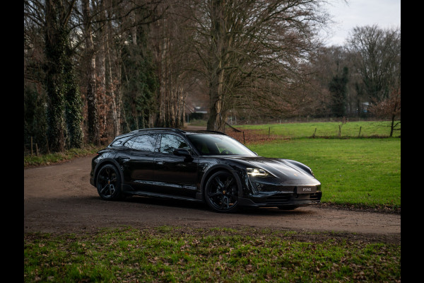 Porsche Taycan Cross Turismo 4 93 kWh | Porsche Approved 11/2026 | Pano-dak | Luchtvering | Adapt. Sportstoelen | PLDS+ | Adapt. cruise | GT Sportstuur