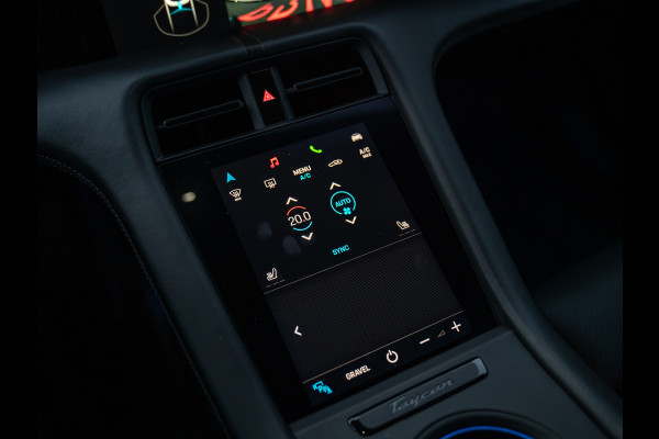 Porsche Taycan Cross Turismo 4 93 kWh | Porsche Approved 11/2026 | Pano-dak | Luchtvering | Adapt. Sportstoelen | PLDS+ | Adapt. cruise | GT Sportstuur