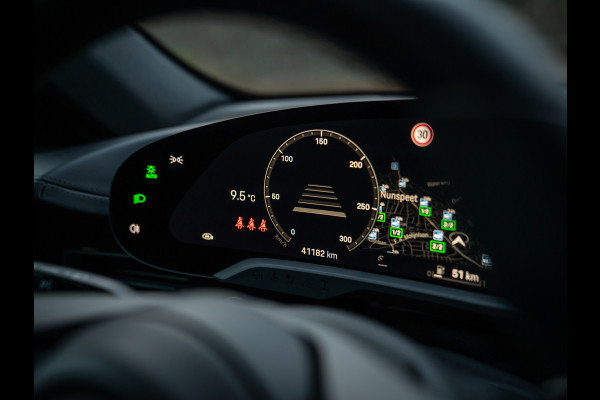 Porsche Taycan Cross Turismo 4 93 kWh | Porsche Approved 11/2026 | Pano-dak | Luchtvering | Adapt. Sportstoelen | PLDS+ | Adapt. cruise | GT Sportstuur