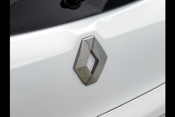 Renault Clio Estate 0.9 TCe Zen 90PK / Trekhaak / Pdc. / Airco / Navigatie / Radio multimedia / Apk 07-2026