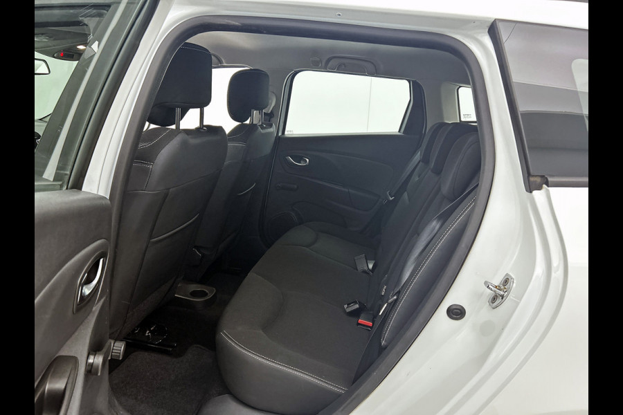 Renault Clio Estate 0.9 TCe Zen 90PK / Trekhaak / Pdc. / Airco / Navigatie / Radio multimedia / Apk 07-2026