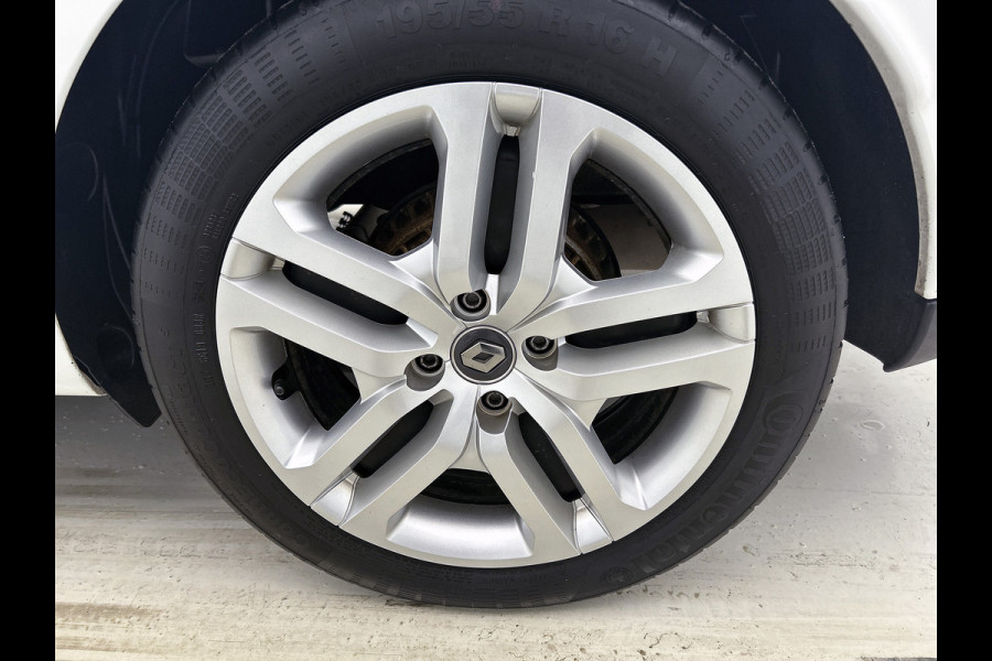 Renault Clio Estate 0.9 TCe Zen 90PK / Trekhaak / Pdc. / Airco / Navigatie / Radio multimedia / Apk 07-2026