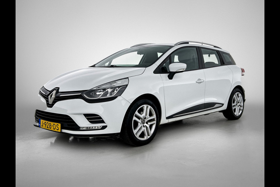 Renault Clio Estate 0.9 TCe Zen 90PK / Trekhaak / Pdc. / Airco / Navigatie / Radio multimedia / Apk 07-2026