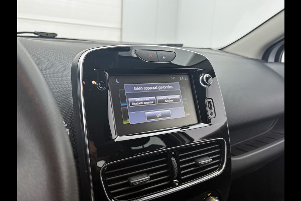 Renault Clio Estate 0.9 TCe Zen 90PK / Trekhaak / Pdc. / Airco / Navigatie / Radio multimedia / Apk 07-2026