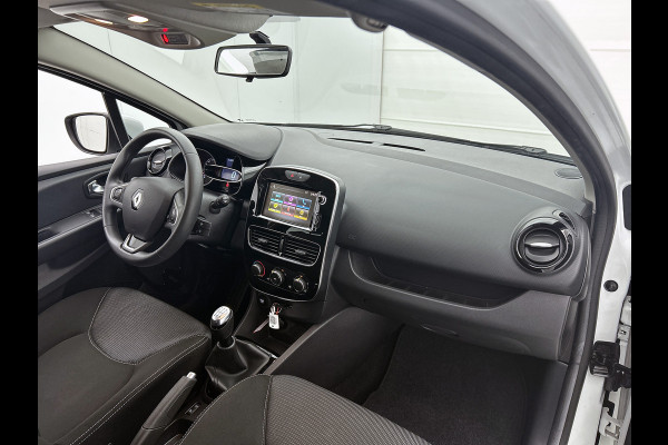Renault Clio Estate 0.9 TCe Zen 90PK / Trekhaak / Pdc. / Airco / Navigatie / Radio multimedia / Apk 07-2026