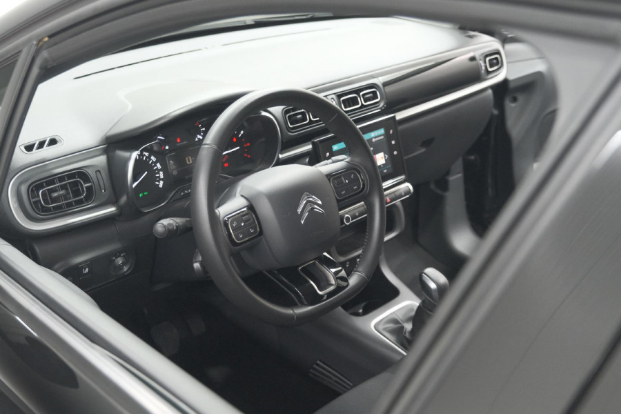Citroën C3 PureTech 82 Shine | Trekhaak | Camera | Apple Carplay | Navigatie