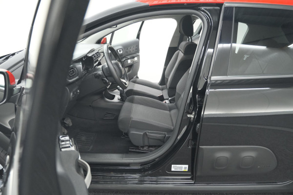 Citroën C3 PureTech 82 Shine | Trekhaak | Camera | Apple Carplay | Navigatie