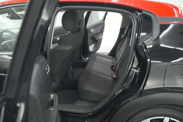 Citroën C3 PureTech 82 Shine | Trekhaak | Camera | Apple Carplay | Navigatie