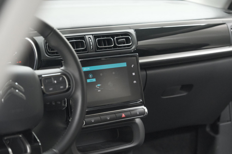 Citroën C3 PureTech 82 Shine | Trekhaak | Camera | Apple Carplay | Navigatie