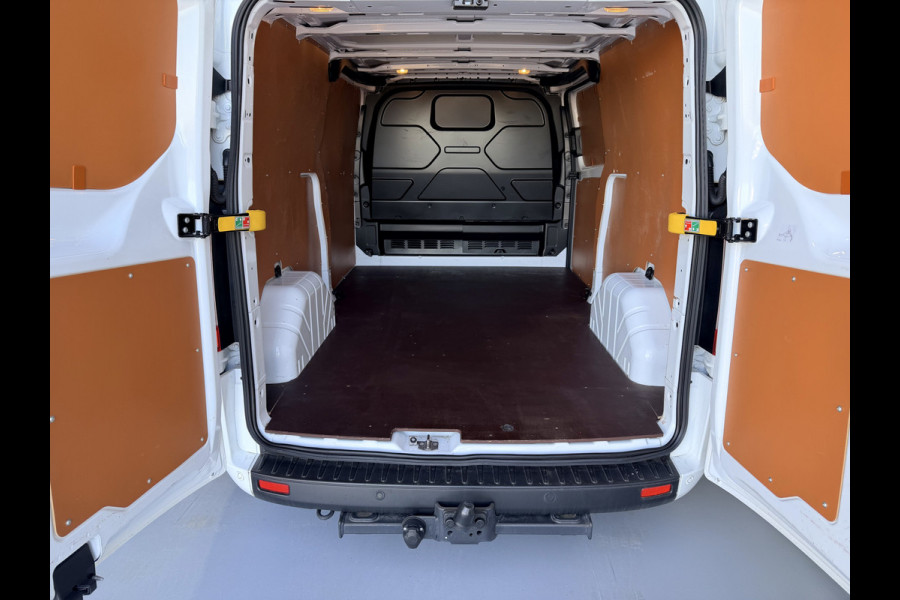 Ford Transit Custom 300 2.0 TDCI L2H1 Trend 130 PK / Camera / Apple carplay / Trekhaak