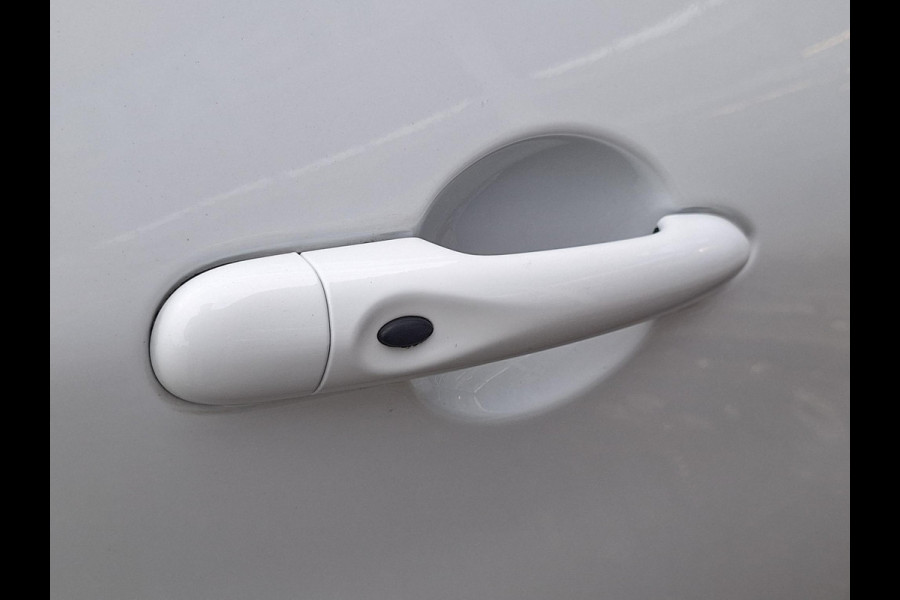 Renault ZOE R110 Life 52 kWh | Koop-Accu | 3 Fase | Grootste Batterij | Navi | Climate | occasion