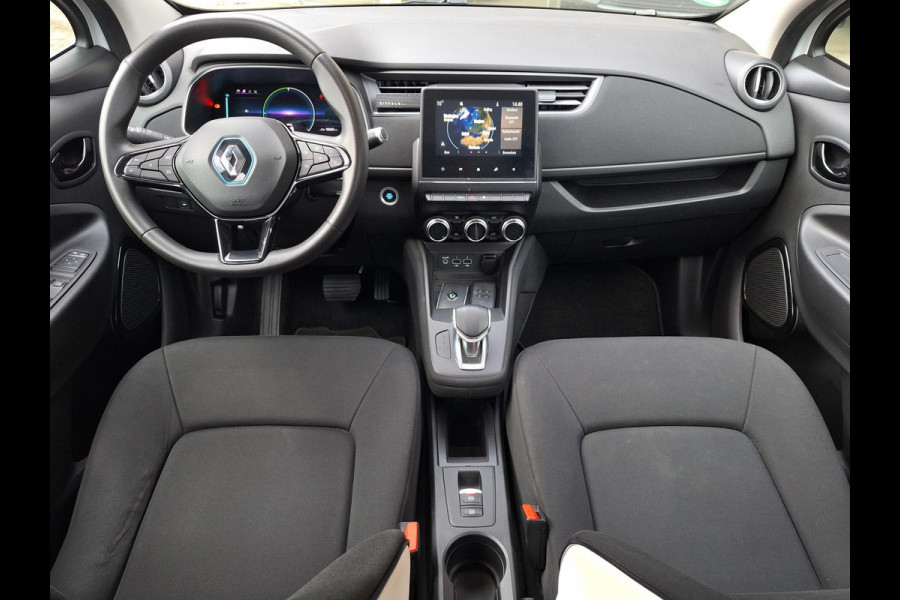 Renault ZOE R110 Life 52 kWh | Koop-Accu | 3 Fase | Grootste Batterij | Navi | Climate | occasion