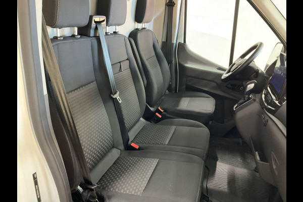Ford Transit 350 2.0 TDCI L3H2 Trend 130pk | Navigatie Pack | Safety en Comfort Pack | Trekhaak