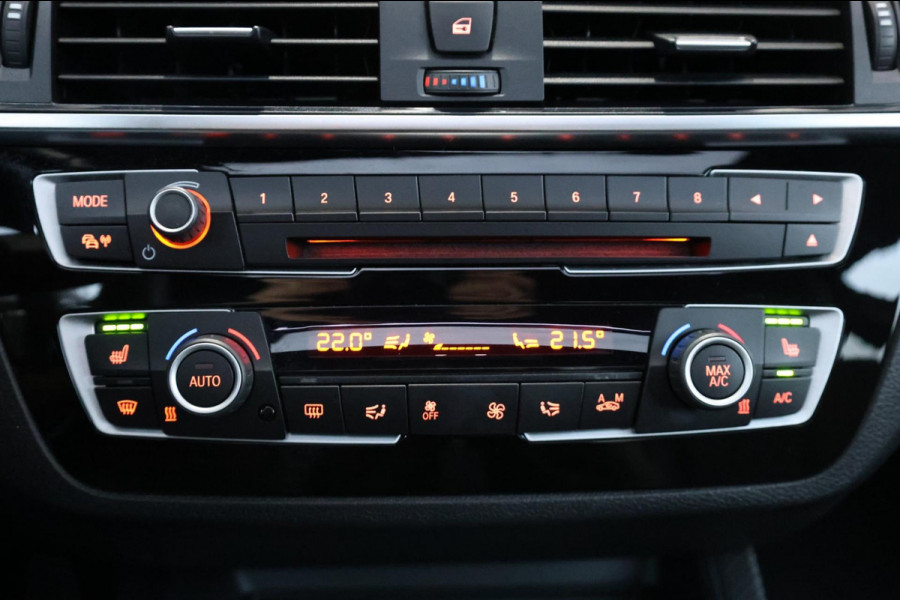 BMW 2 Serie Coupé M2 DCT 370+PK NETTE STAAT/LED/LEER+S.VERWARMING+MEMORY/19" LMV/CAM/CRIUSE/ECC/12 MND GARANTIE!