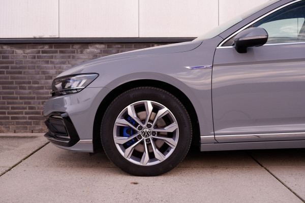 Volkswagen Passat Variant 1.4 TSI PHEV GTE Business | Elek Trekhaak | Virtual | LED | Camera | Carplay | Memory | Navi