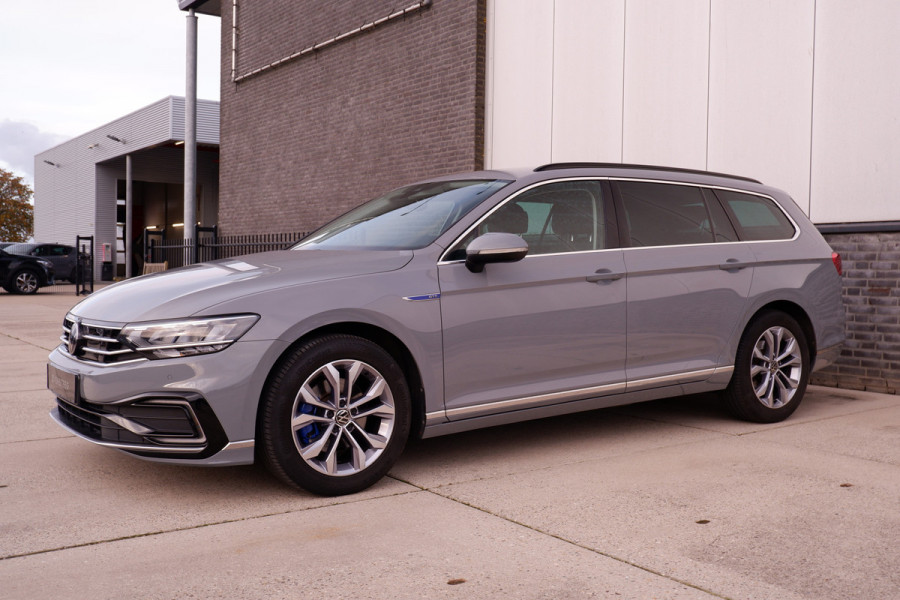 Volkswagen Passat Variant 1.4 TSI PHEV GTE Business | Elek Trekhaak | Virtual | LED | Camera | Carplay | Memory | Navi