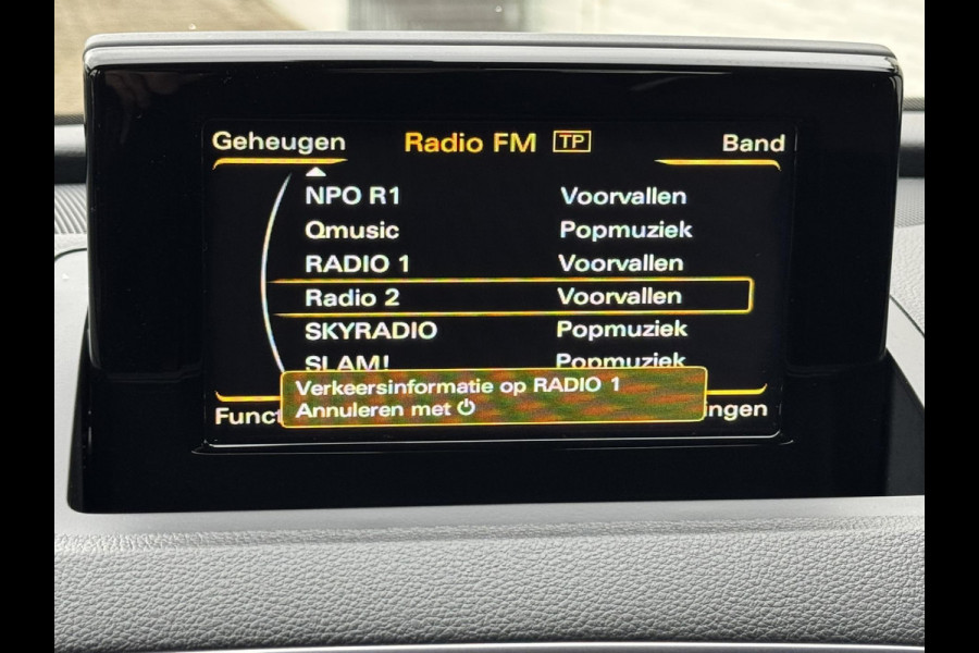 Audi Q3 1.4 TFSI CoD Sport Pro Line S Zwarte hemel Climate control Cruise Navi Keyless entry Bi-Xenon Parkeersensoren V/A