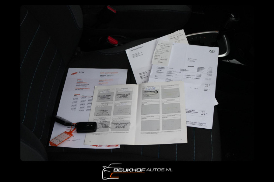 Toyota Yaris 1.5 Hybrid Bi-Tone Automaat Navigatie Camera