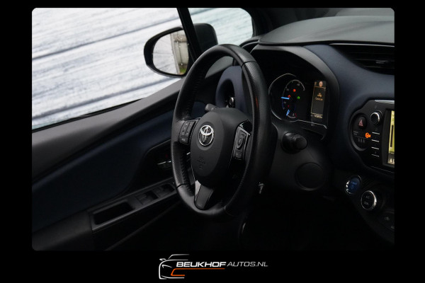 Toyota Yaris 1.5 Hybrid Bi-Tone Automaat Navigatie Camera
