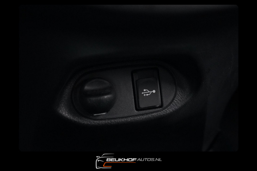 Toyota Yaris 1.5 Hybrid Bi-Tone Automaat Navigatie Camera