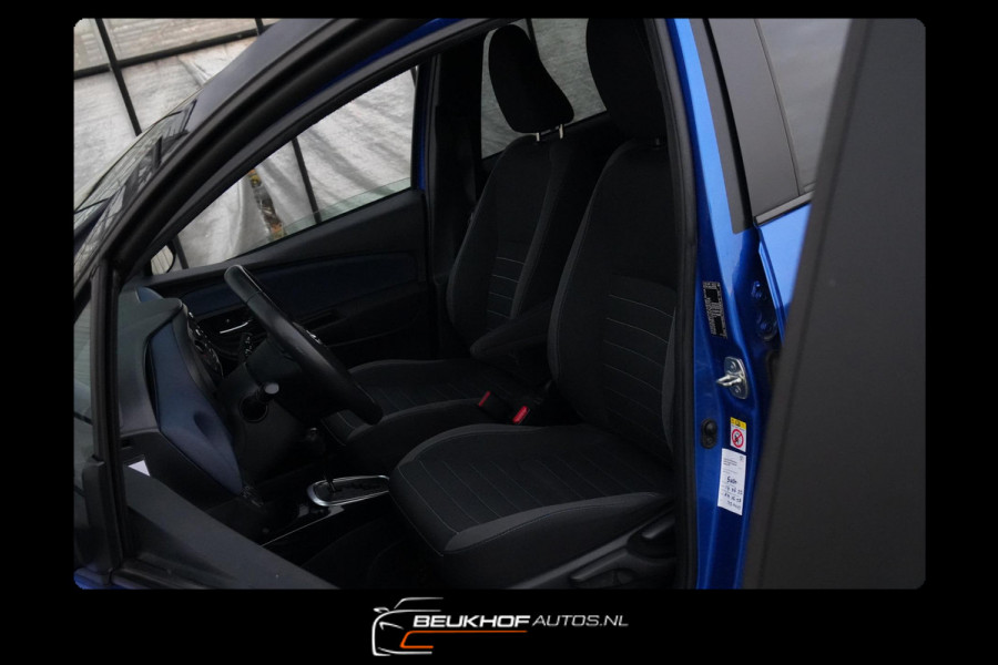 Toyota Yaris 1.5 Hybrid Bi-Tone Automaat Navigatie Camera