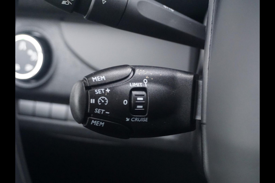 Peugeot e-Expert L3 75 kWh | Techno NAV Pakket | verwarmde stoel/bank | Comfort tussenschot | tot 8 jaar garantie |