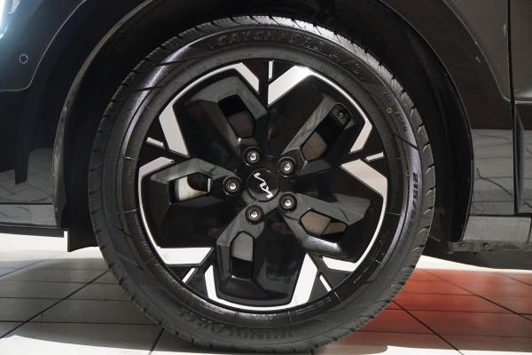 Kia Niro EV ExecutiveLine 64.8 kWh *INCL. BTW* + HEAD-UP / HARMAN KARDON / STOELVENTILATIE / LEDER