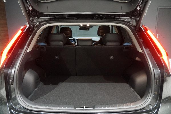 Kia Niro EV ExecutiveLine 64.8 kWh *INCL. BTW* + HEAD-UP / HARMAN KARDON / STOELVENTILATIE / LEDER
