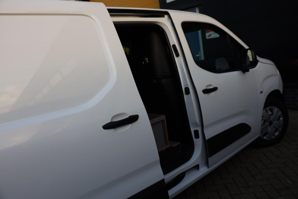 Citroën Berlingo 1.2 BENZINE / Automaat / 3 Zits / Navi / Airco / Cruise Control / Elek Pakket / Schuifdeur / NETTE STAAT