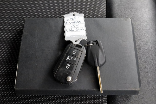 Opel Vivaro-e L2H1 Edition 75 kWh 100% Elektrisch WLTP Range 315km SOH 87% 05-2021