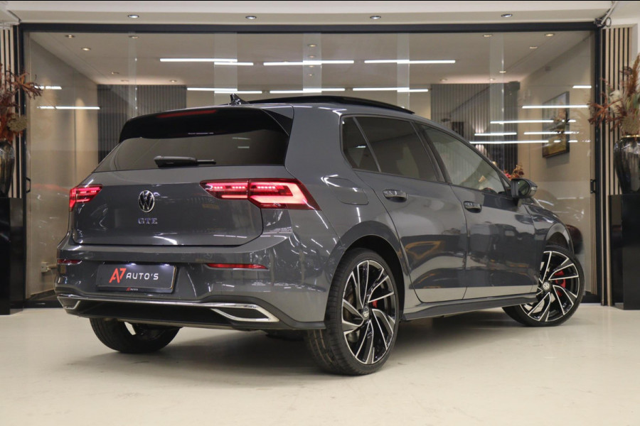 Volkswagen Golf 1.4 eHybrid GTE /PANO/IQLIGHT/CAM/CARPLAY/ACC/LANE ASSIST/VOL