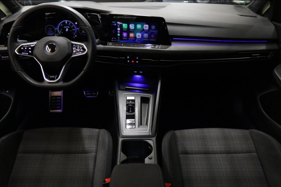 Volkswagen Golf 1.4 eHybrid GTE /PANO/IQLIGHT/CAM/CARPLAY/ACC/LANE ASSIST/VOL