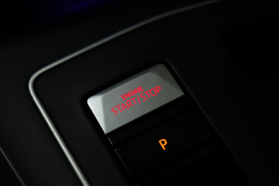 Volkswagen Golf 1.4 eHybrid GTE /PANO/IQLIGHT/CAM/CARPLAY/ACC/LANE ASSIST/VOL