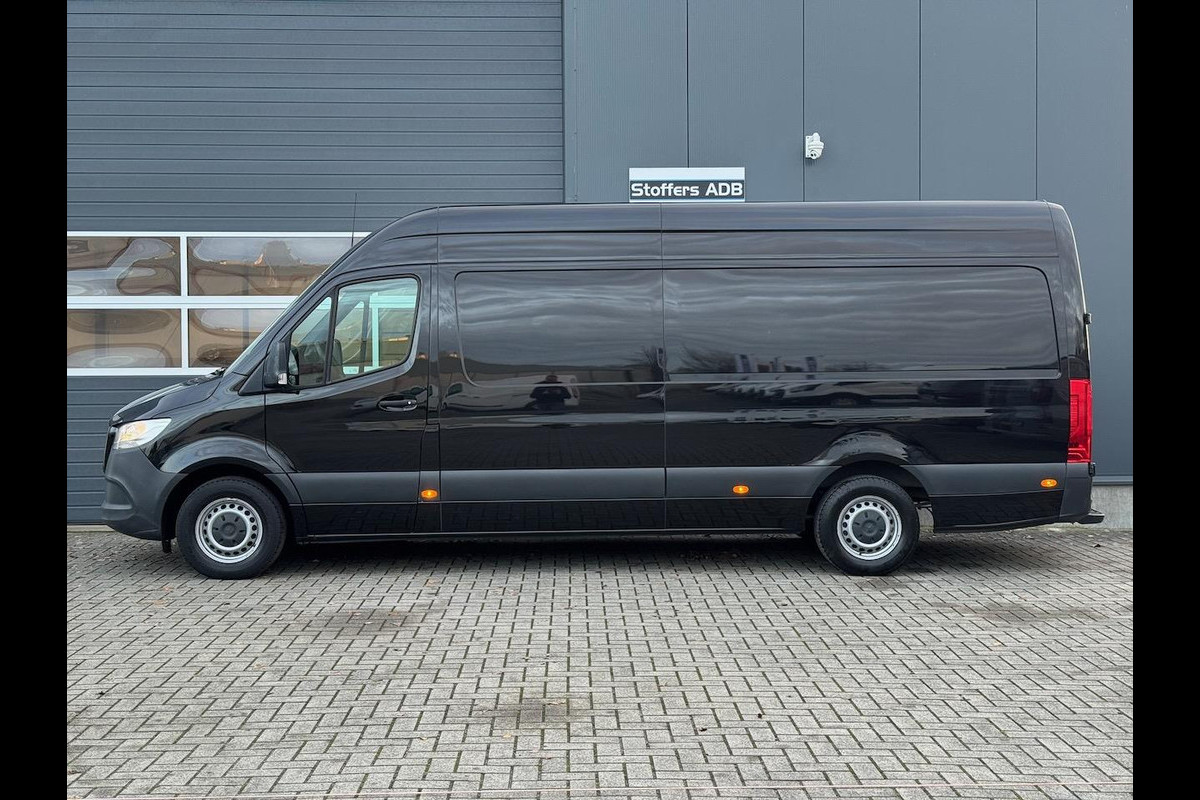 Mercedes-Benz Sprinter 316 2.2 CDI 163pk L3H2 | MBUX Navi | Camera | Laadruim hout 4.32 meter | Bluetooth | Cruise | Airco | L4H3