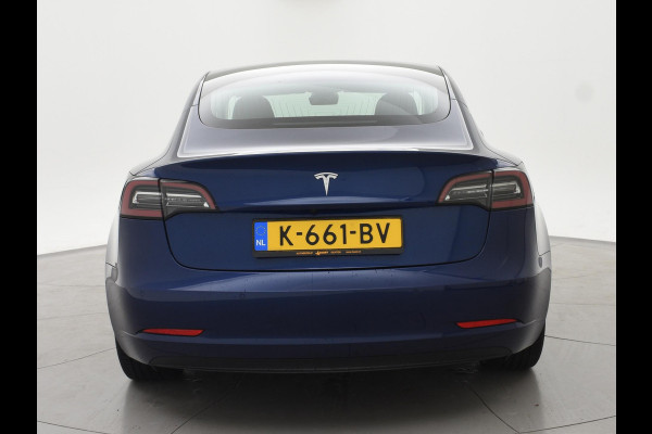 Tesla Model 3 60 kWh RWD *BTW* + LEDER | AUTOPILOT | PANORAMA | 3 CAMERA'S | PRIVACY GLASS